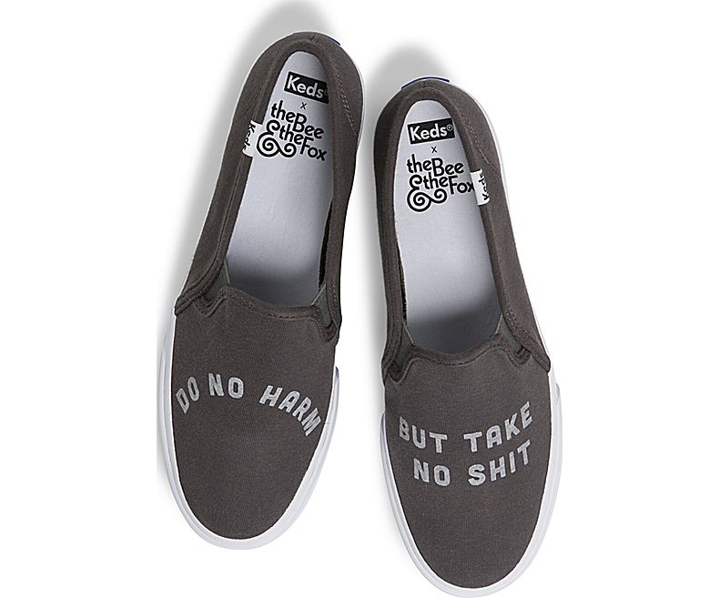 Keds Women's X The Bee & The Fox Double Decker ‘do No Harm’ Deep Grey Slip On Shoes - SC2869413